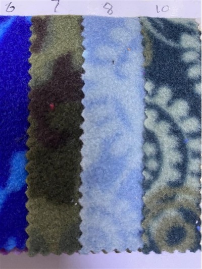 DG-LXF  搖粒印花  幅寬：60寸  克重：210-220g/m²  成份：100%Polyester   側面照